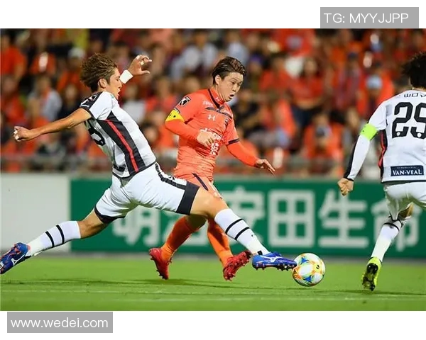 山口雷法与金泽的激烈对决揭示了足球战术的博弈与团队精神的较量