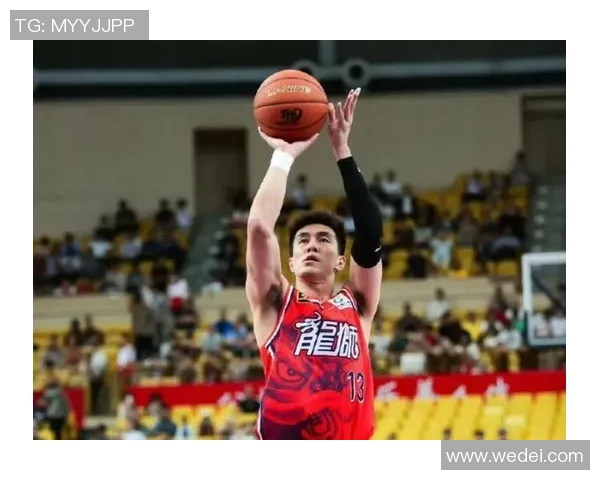 郭艾伦领衔中国男篮新征程展现拼搏精神与团队力量的完美结合