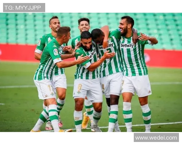 马德里竞技迎战那不勒斯争夺欧战资格的关键之战 马德里竞技迎战那不勒斯争夺欧战资格的关键之战