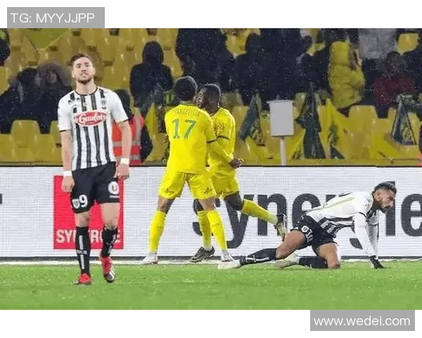 燕豪芬与海牙的精彩对决揭示了足球战术的博弈与球队实力的较量